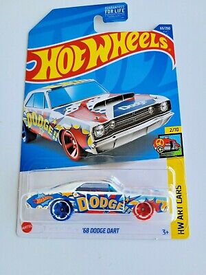 Hot Wheels '68 Dodge Dart White #63 63/250 2022 HW Art Cars 2/10