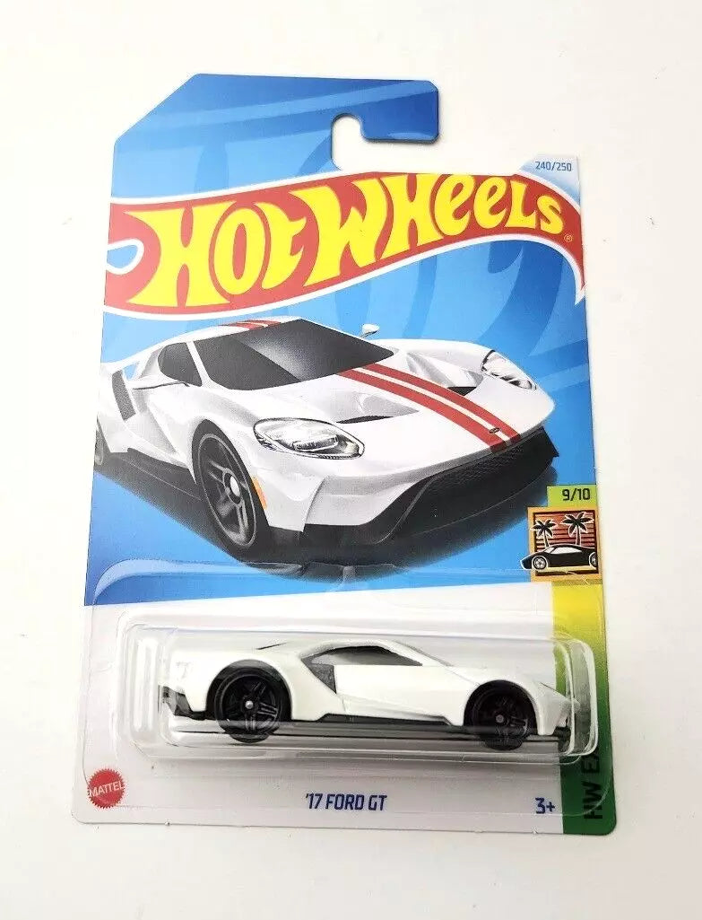 Hot Wheels '17 Ford GT White #240 240/250 - 2024 HW Exotics