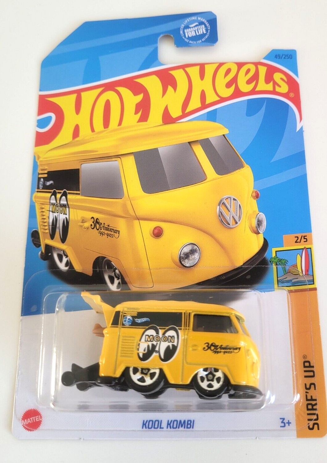 Hot Wheels Kool Kombi Mooneyes Yellow #49 - 2023 Surf's UP
