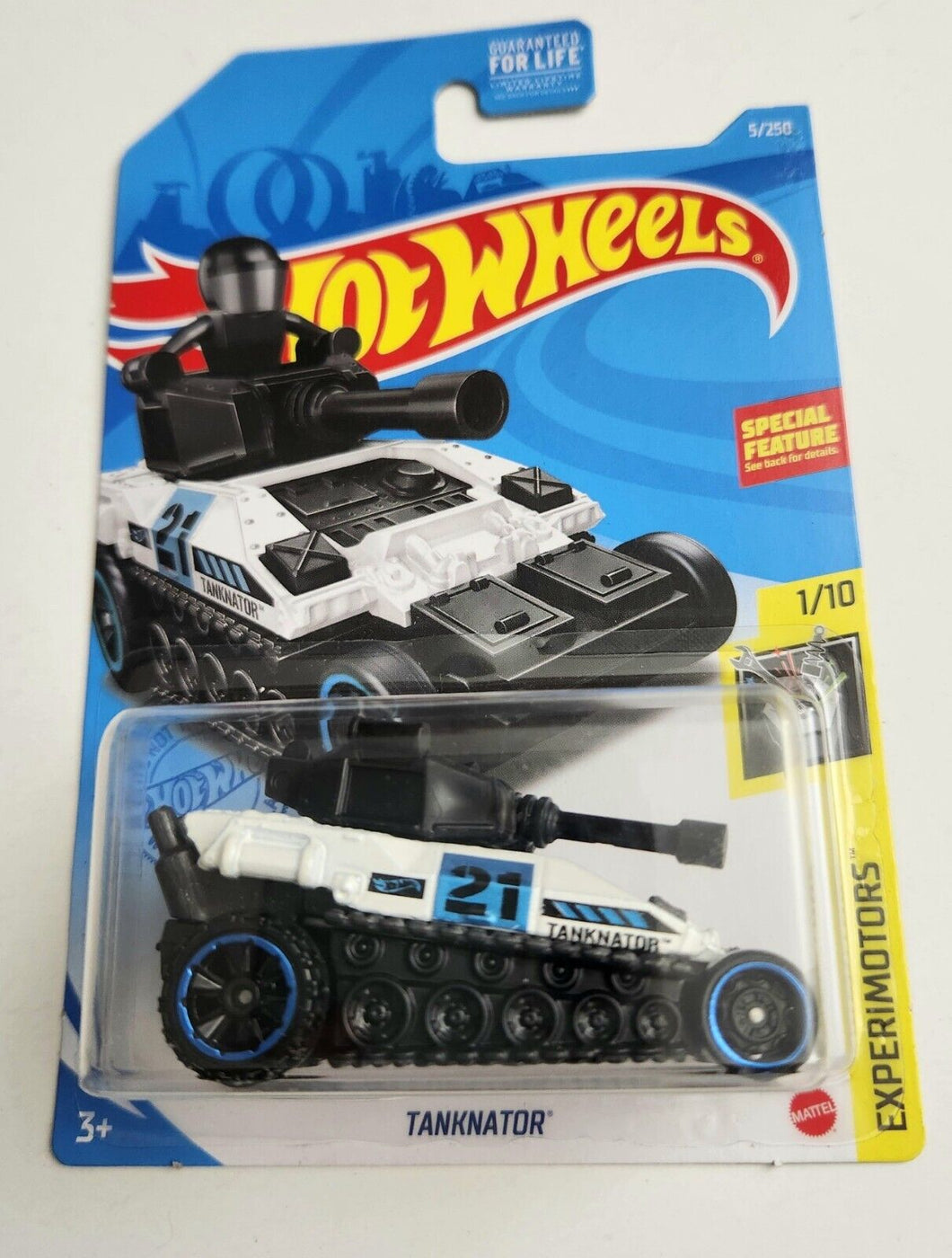 Hot Wheels Tanknator White #5 - 2021 Experimotors