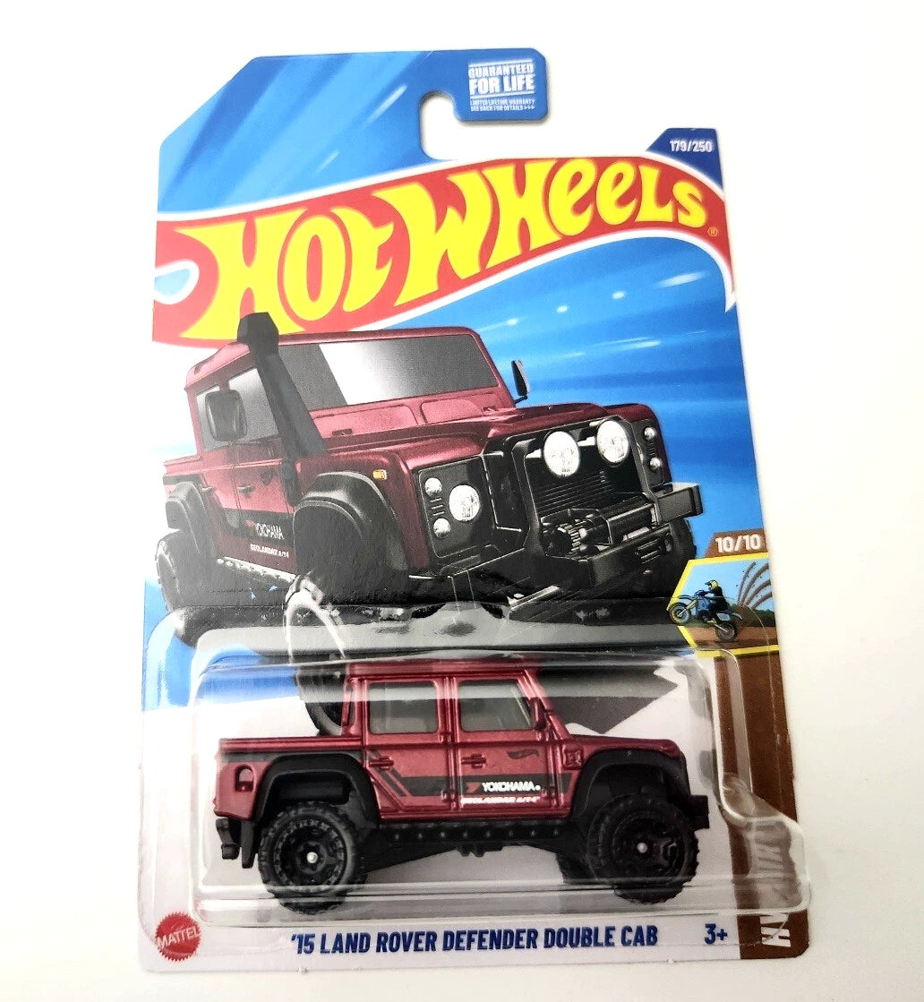 Hot Wheels ’15 Land Rover Defender Double Cab red #179 179/250 - HW Dirt