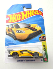 Load image into Gallery viewer, Hot Wheels 16 Ford GT Race Yellow #124 124/250 - 2026 Exoticars - Treasure Hunt
