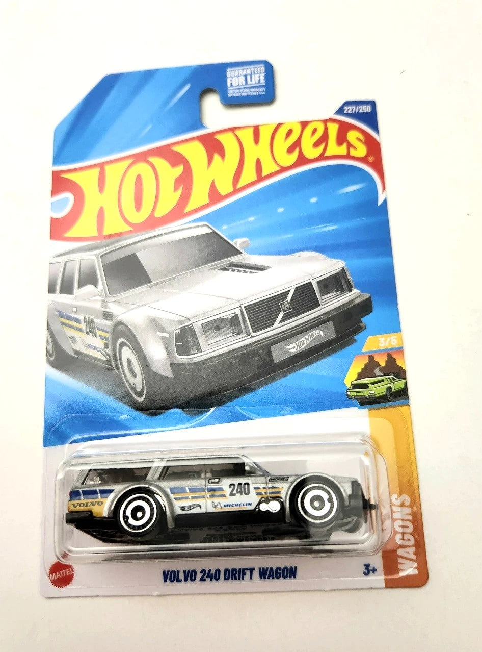 Hot Wheels Volvo 240 Drift Wagon Silver #227 227/250 - 2025 HW Wagons