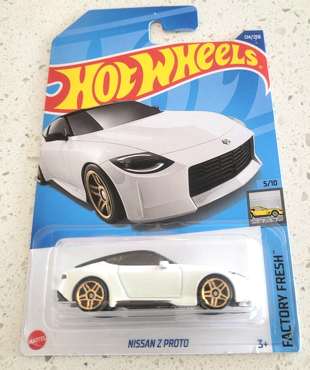 Hot Wheels Nissan Z Proto White #124 124/250 2022 Factory Fresh 5/10