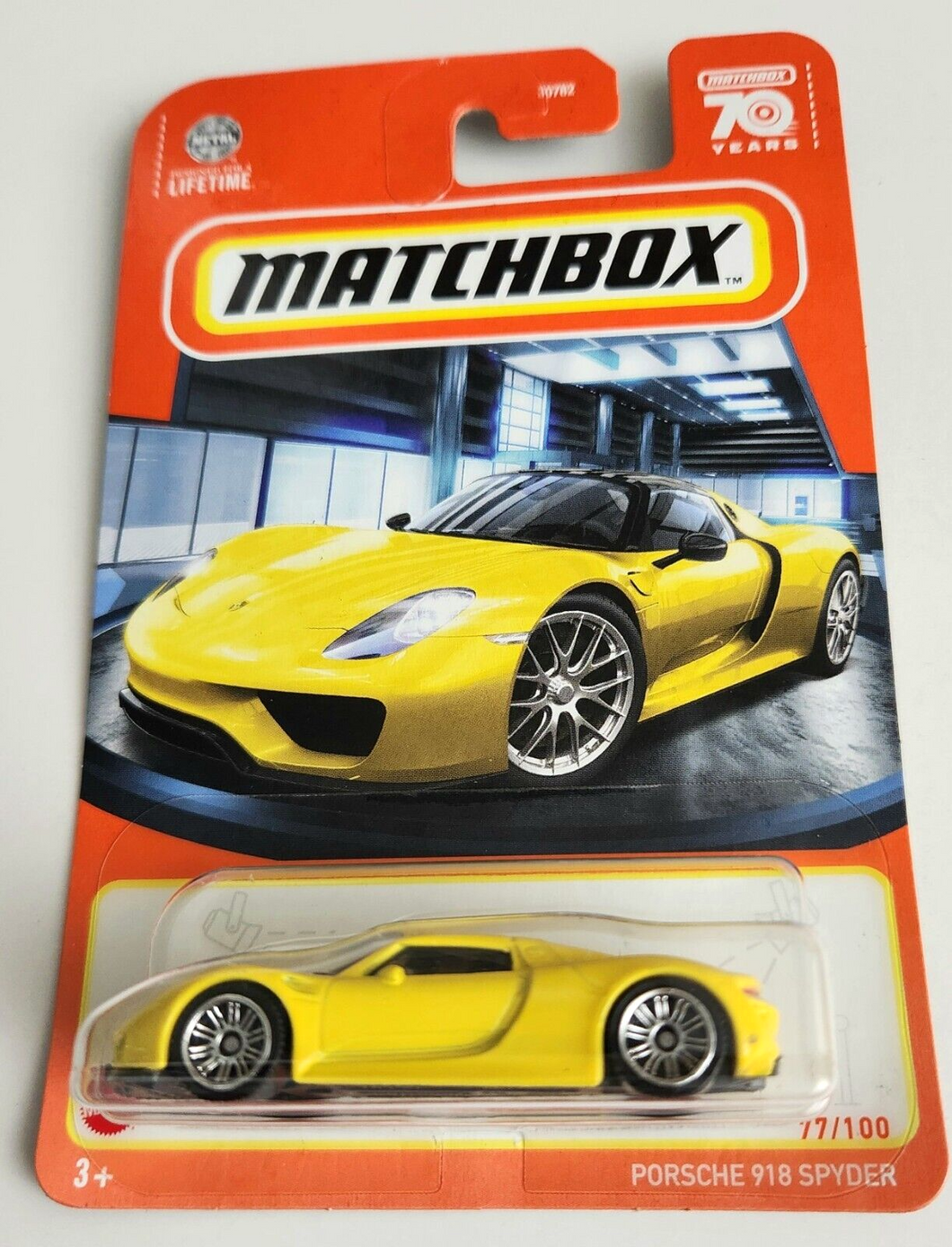 Matchbox Porsche 918 spyder Yellow #77 - 2023 Basic