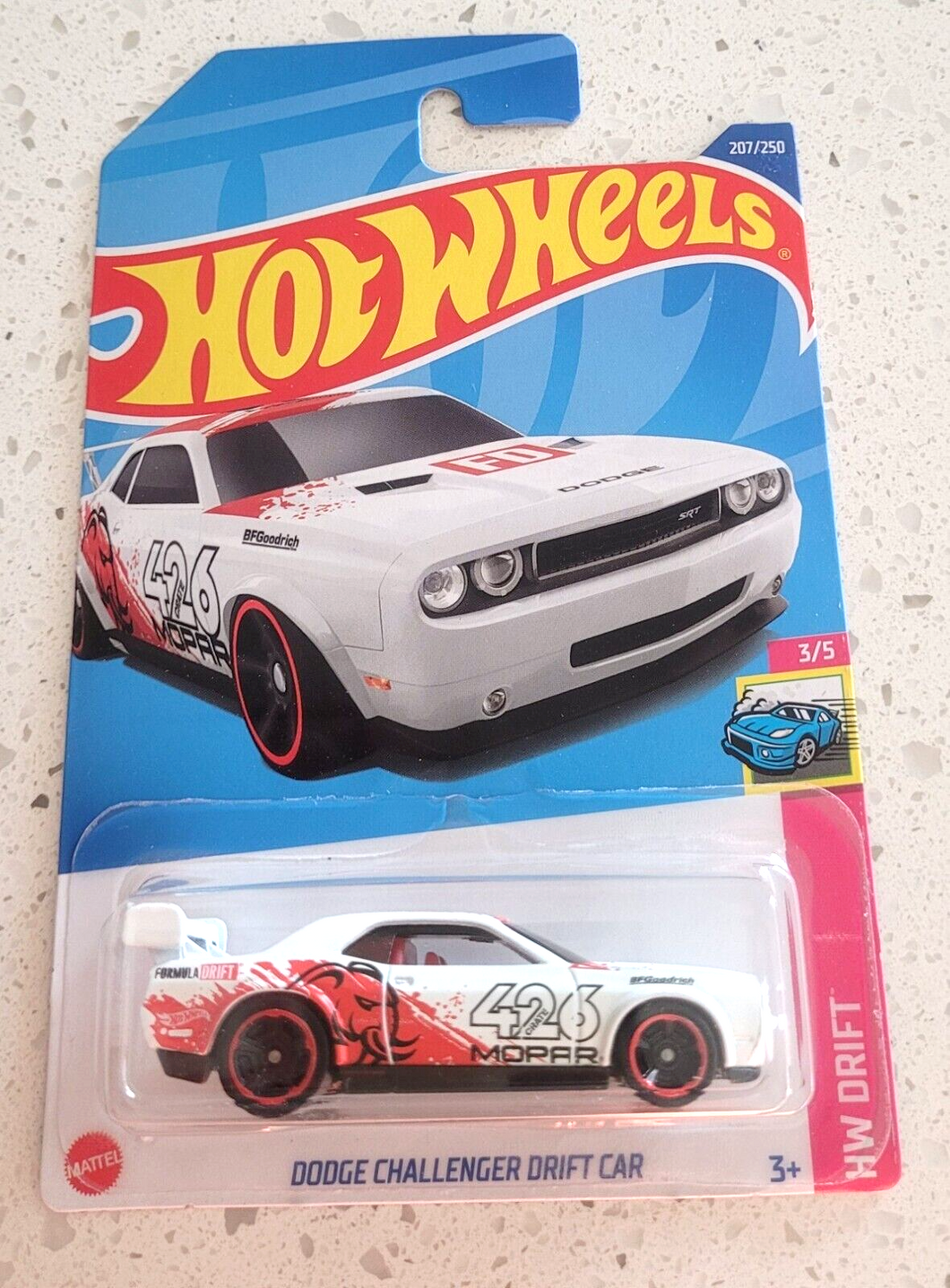 Hot wheels Dodge Challenger Drift Car White #207 207/250 2022 HW Drift 3/5