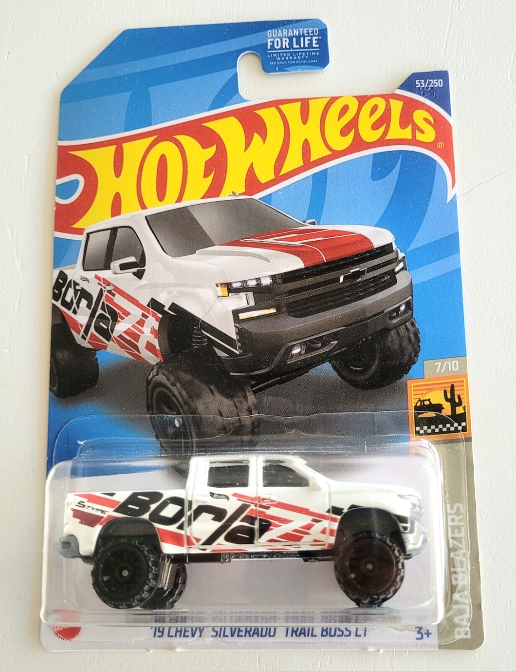 Hot Wheels '19 Chevy Silverado Trail Boss LT White #53 - 2022 Baja Blazers