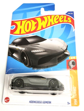 Load image into Gallery viewer, Hot wheels Koenigsegg Gemera Gray #138 138/250 2022 HW Turbo 8/10
